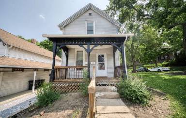 Main picture of 103 Asher St