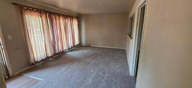 Main picture of 1809 W 32nd St