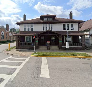 Main picture of 321 E Main St