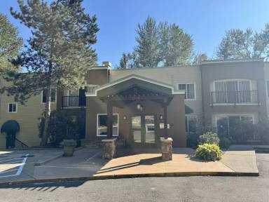 Main picture of 12439 NE Totem Lake Way