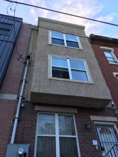 Main picture of 1528 N Willington St