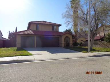 Main picture of 44135 Dusty Rd