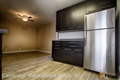 Main picture of 1209 Division St