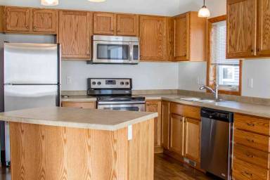 Main picture of 4378 Estate Dr S