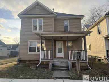 Main picture of 429 Maple Ave