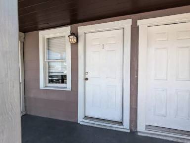 Main picture of 1801 N Armenia Ave