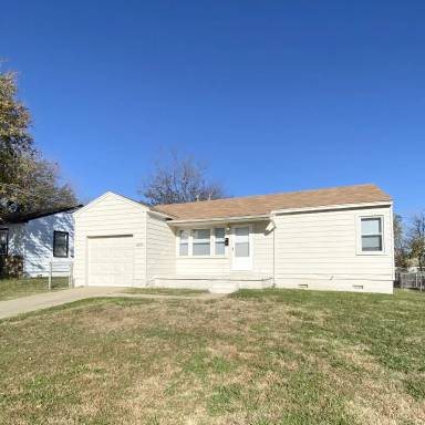 Main picture of 4543 E Young Ct