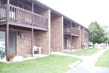 Main picture of 564 N Danz Ave