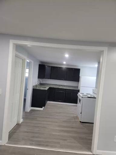 Main picture of 7 Park Ave