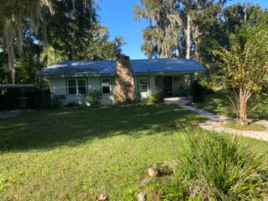 Main picture of 1222 SE Sanchez Ave