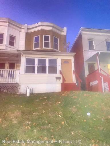 Main picture of 158 W Ridge Rd