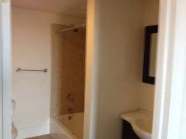 Main picture of 46 E Main St