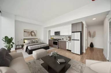 Main picture of 1332 S Michigan Ave