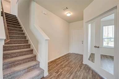 Main picture of 25919 Kinship Ct