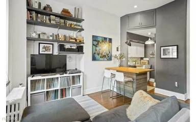 Main picture of 135 Henry St