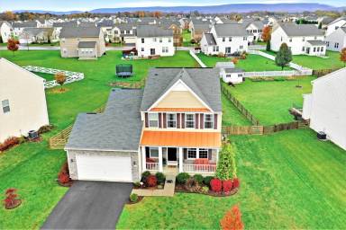 Main picture of 9531 Dumbarton Dr