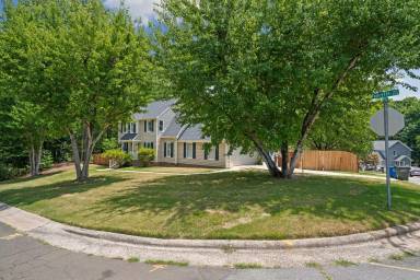Main picture of 2502 Faucette Ave