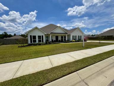 Main picture of 3921 Amble Way