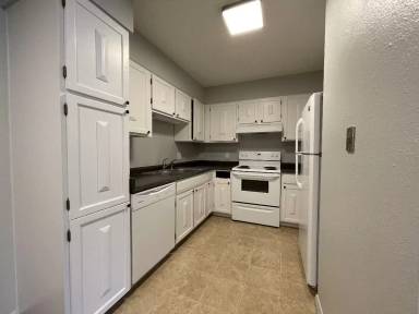 Main picture of 3055 Trinity Dr