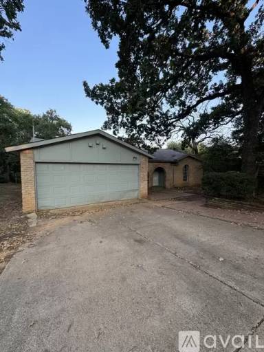 Main picture of 2709 Jewell Dr