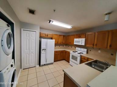 Main picture of 5101 Playpen Dr