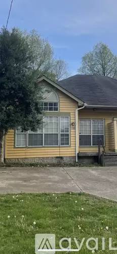 Main picture of 1109 Waggoner Ct W