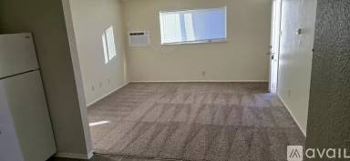 Main picture of 75 Blackburn Ln