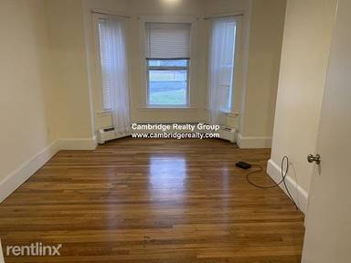 Main picture of 265 Broadway