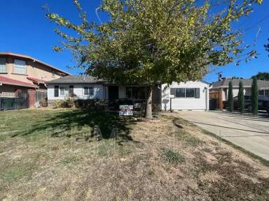 Main picture of 2300 Brunton Way