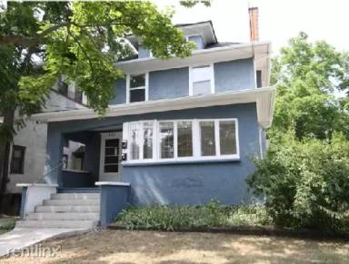 Main picture of 832 W Lovell St