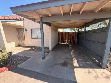 Main picture of Glendale Groves Apartments