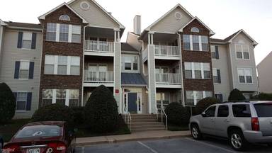 Main picture of 5640 Wade Ct