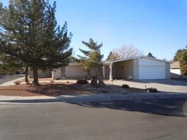 Main picture of 6506 Avenida La Costa NE