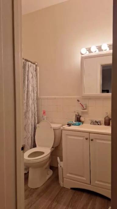 Main picture of 6073 Alexander Ln