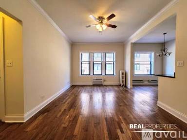 Main picture of 740 W Addison St