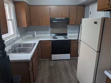 Main picture of 424 Jones St
