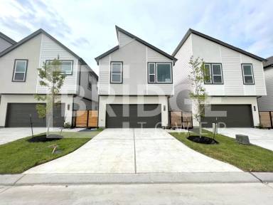 Main picture of 349 N Centro Cir