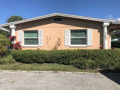 Main picture of 7057 Sunset Dr S