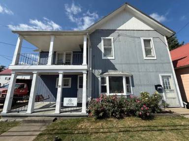 Main picture of 91 Davis St