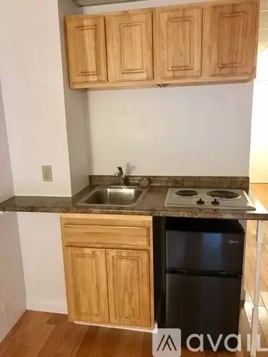 Main picture of 854 Beacon St