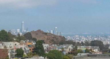 Main picture of 19 Clayton St