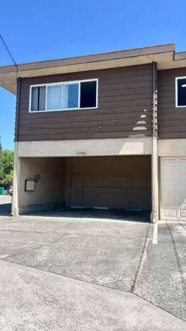Main picture of 21788 Thelma St