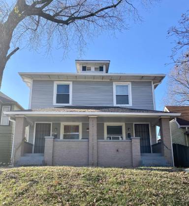 Main picture of 438 N Bradley Ave