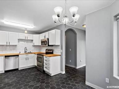 Main picture of 3401 Greenland Dr