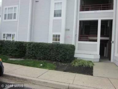 Main picture of 606 Moonglow Rd