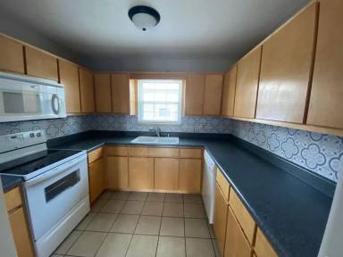 Main picture of 6516 Cherry St