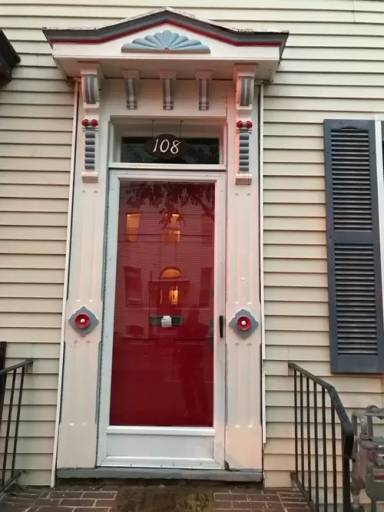Main picture of 108 E Antietam St