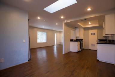 Main picture of 7750 Bolsa Ave