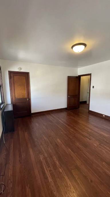 Main picture of 7442 Irvine St