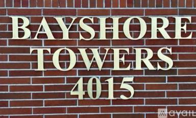Main picture of 4015 Bayshore Blvd